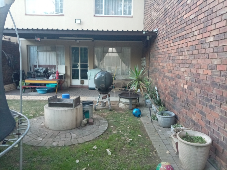 2 Bedroom Property for Sale in Sasolburg Ext 15 Free State